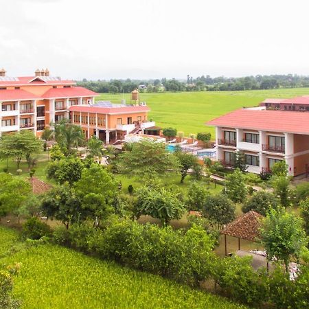 Hotel Landmark Forest Park Sauraha Exterior foto